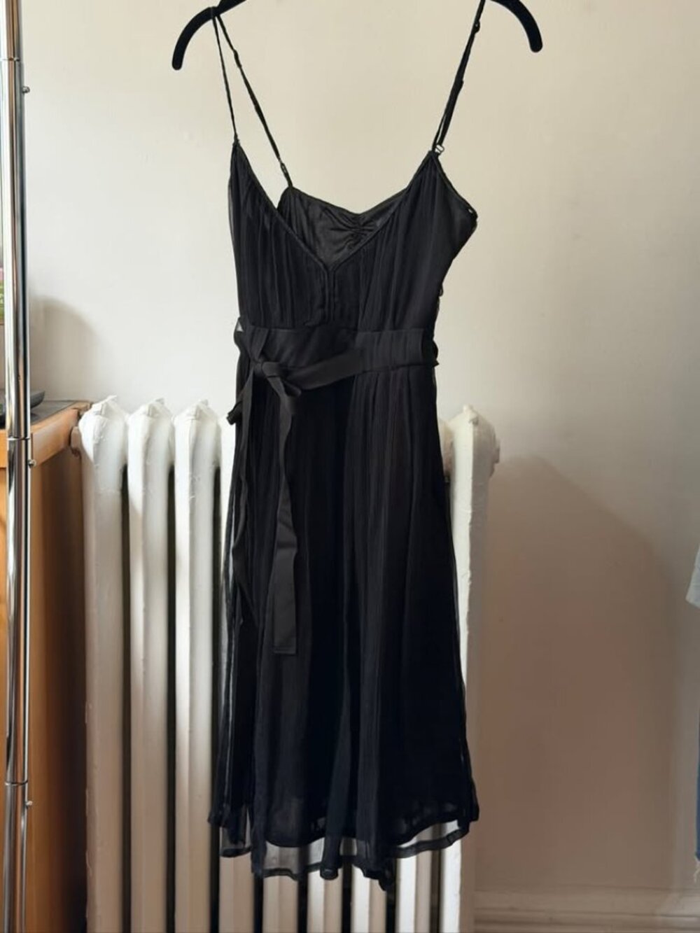 Vero Moda Soft Chiffon, Romantic Neck, Black Thin Layered Dress
